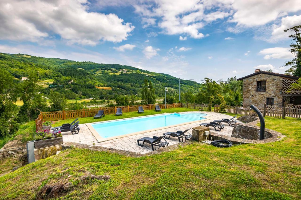Agriturismo Il Salice Tizzano Val Parma Εξωτερικό φωτογραφία