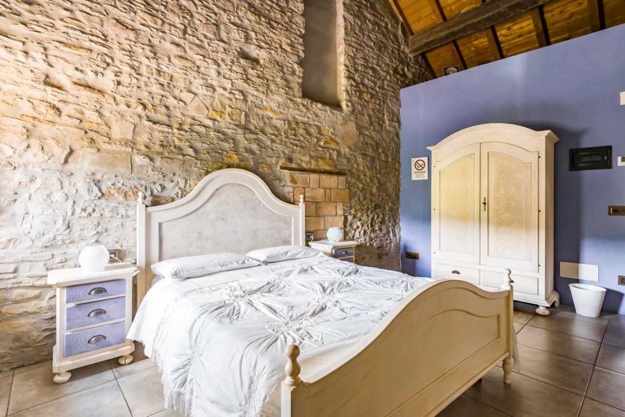 Agriturismo Il Salice Tizzano Val Parma Εξωτερικό φωτογραφία