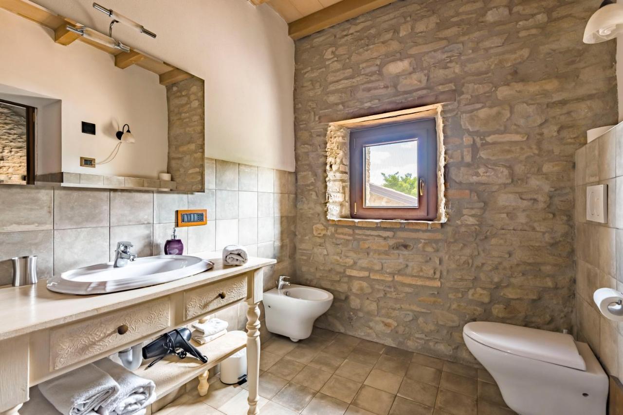 Agriturismo Il Salice Tizzano Val Parma Εξωτερικό φωτογραφία