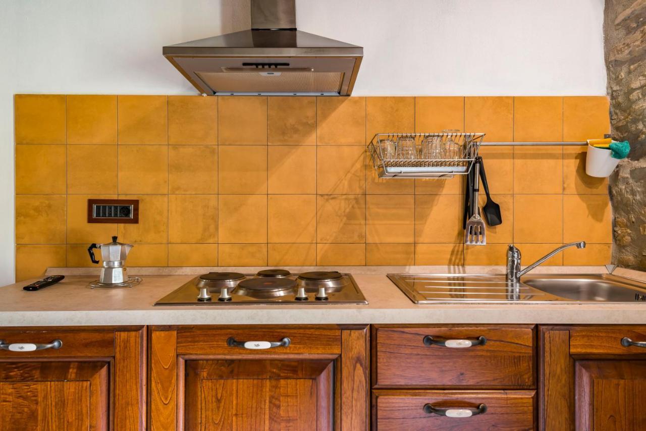 Agriturismo Il Salice Tizzano Val Parma Εξωτερικό φωτογραφία