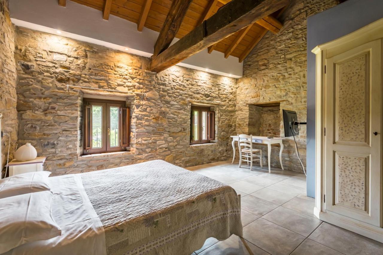 Agriturismo Il Salice Tizzano Val Parma Εξωτερικό φωτογραφία