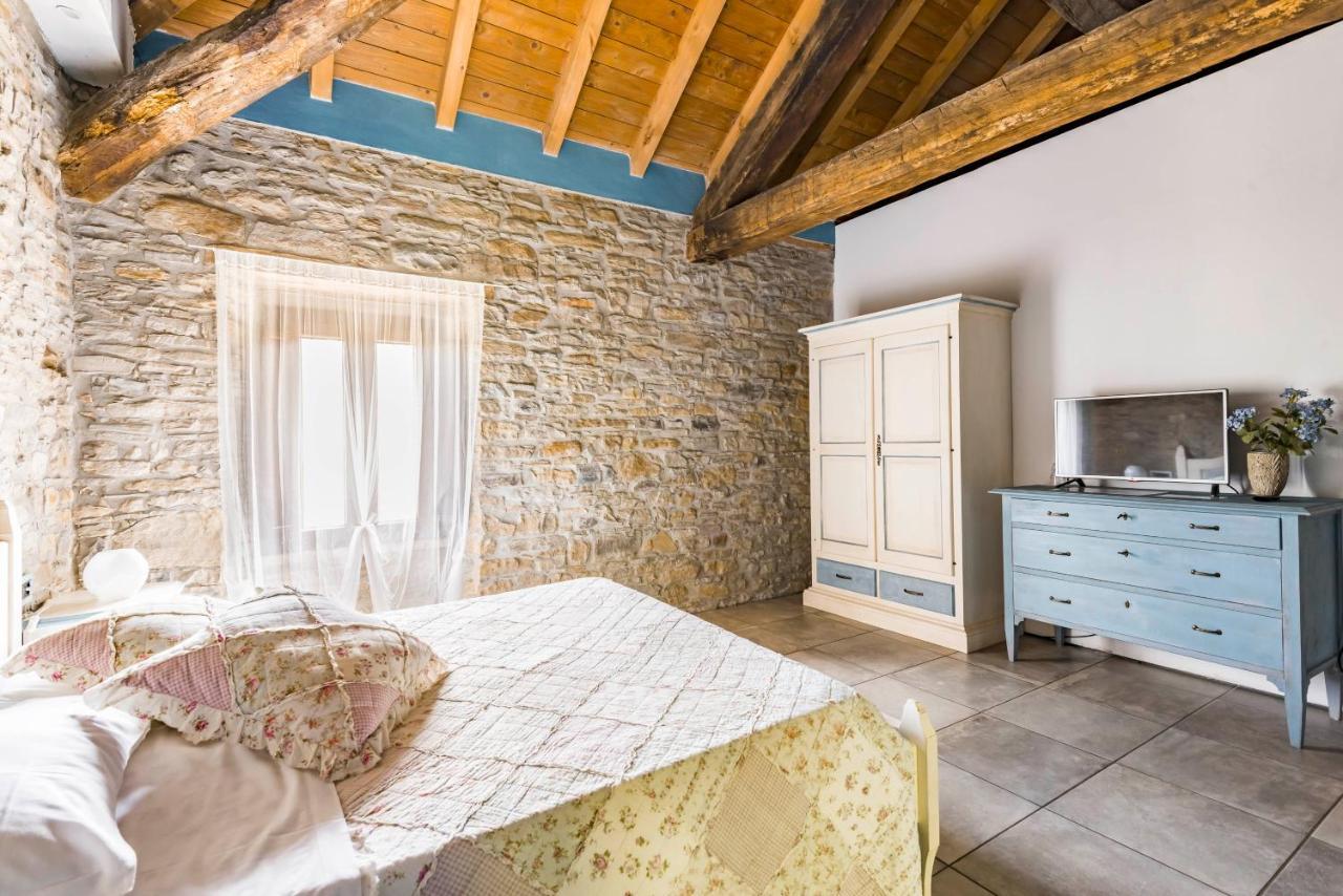 Agriturismo Il Salice Tizzano Val Parma Εξωτερικό φωτογραφία