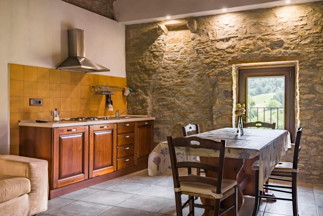 Agriturismo Il Salice Tizzano Val Parma Εξωτερικό φωτογραφία