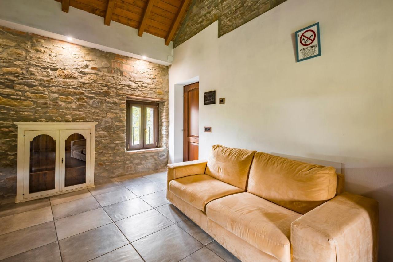 Agriturismo Il Salice Tizzano Val Parma Εξωτερικό φωτογραφία