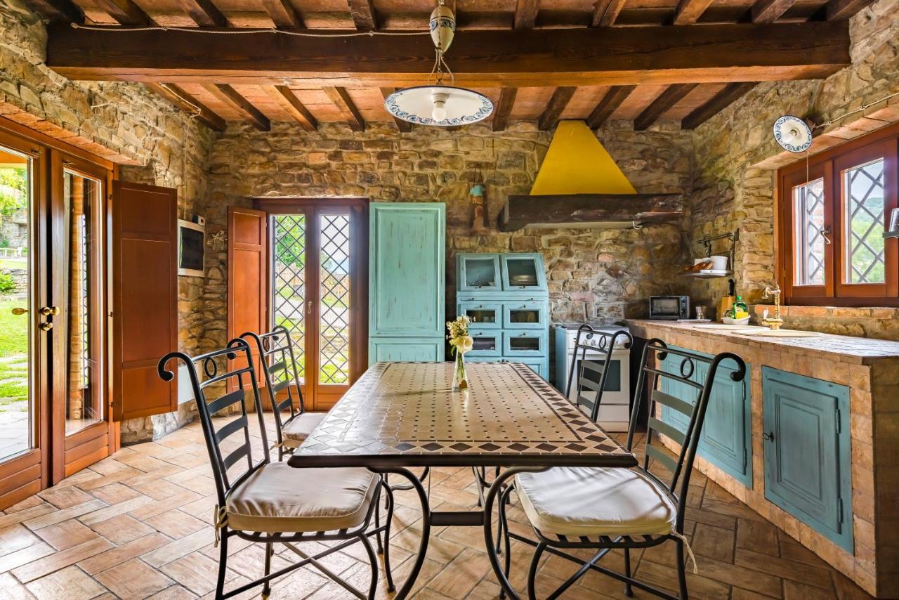 Agriturismo Il Salice Tizzano Val Parma Εξωτερικό φωτογραφία