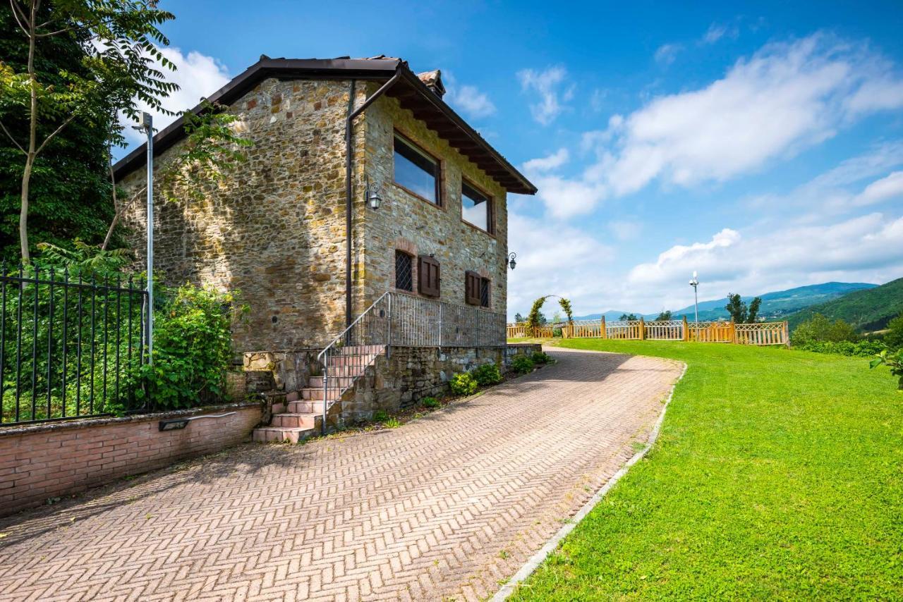 Agriturismo Il Salice Tizzano Val Parma Εξωτερικό φωτογραφία