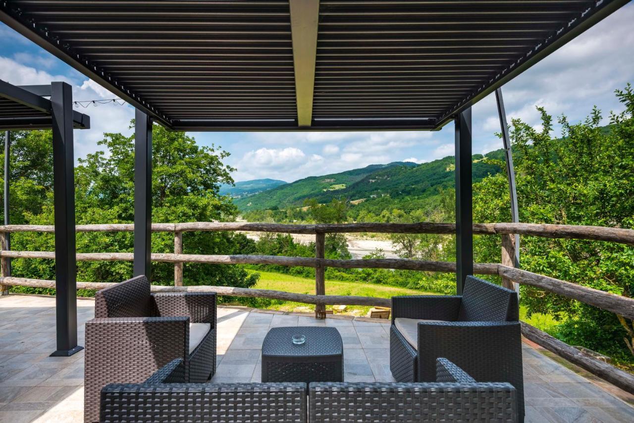 Agriturismo Il Salice Tizzano Val Parma Εξωτερικό φωτογραφία