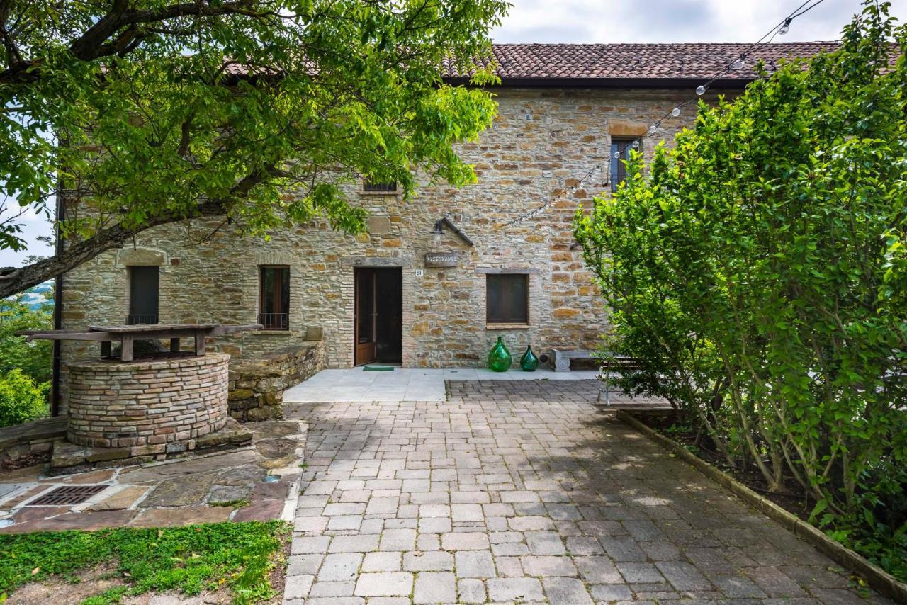 Agriturismo Il Salice Tizzano Val Parma Εξωτερικό φωτογραφία