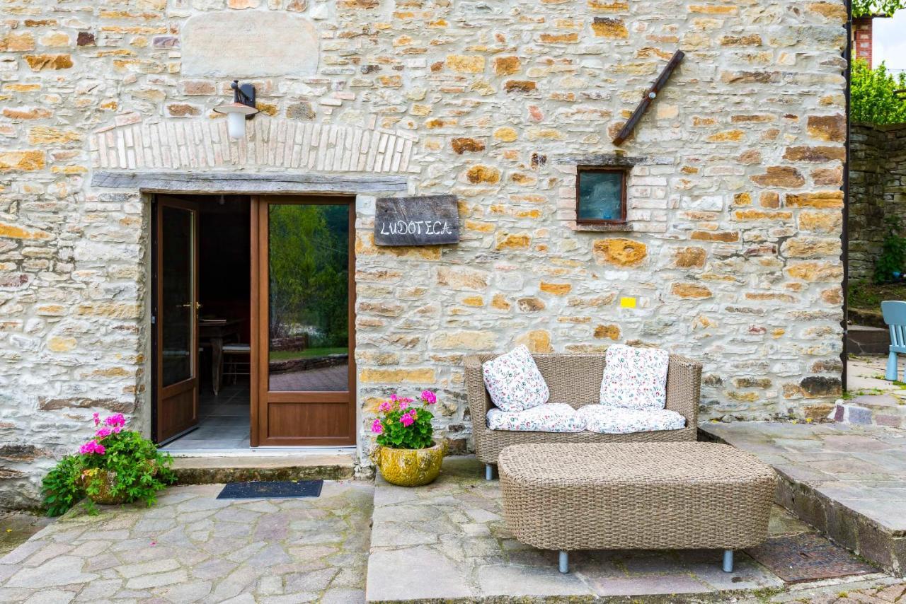 Agriturismo Il Salice Tizzano Val Parma Εξωτερικό φωτογραφία